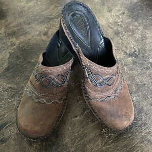 Clark’s | Artisan Collection | Wedge | Mule |Brown | Leather | Size 9.5 M